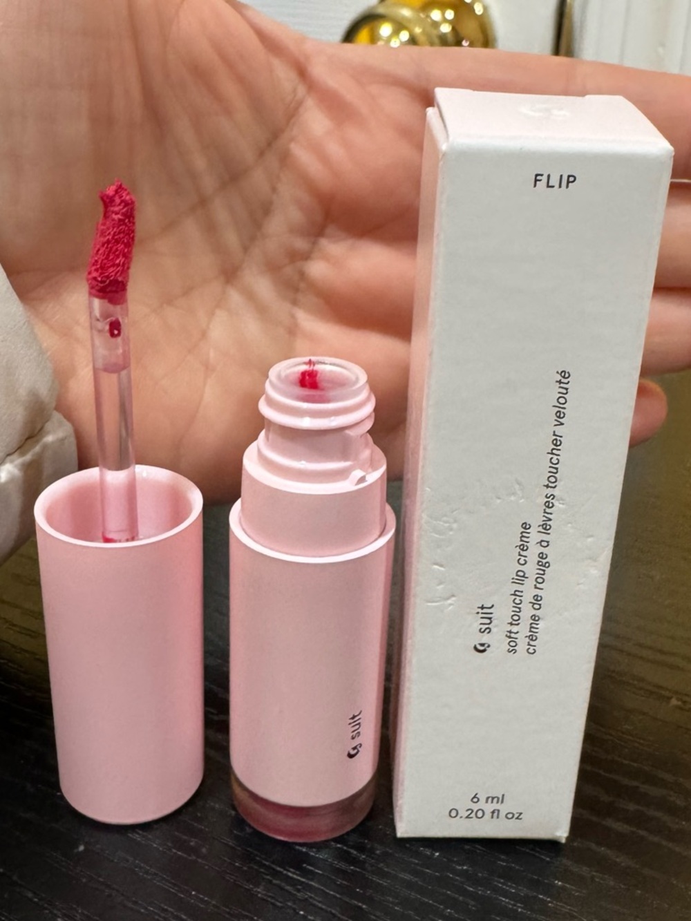 Glossier - shade FLIP Pink Liquid Lipstick